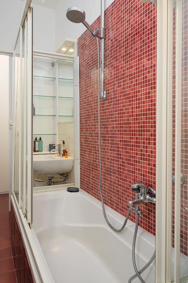 Washington Charme Apartment ミラノ エクステリア 写真
